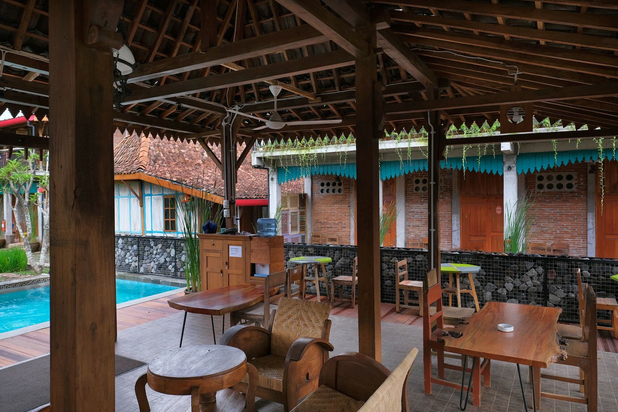 Kampung Lawasan Heritage Cottage Maguwo Esterno foto